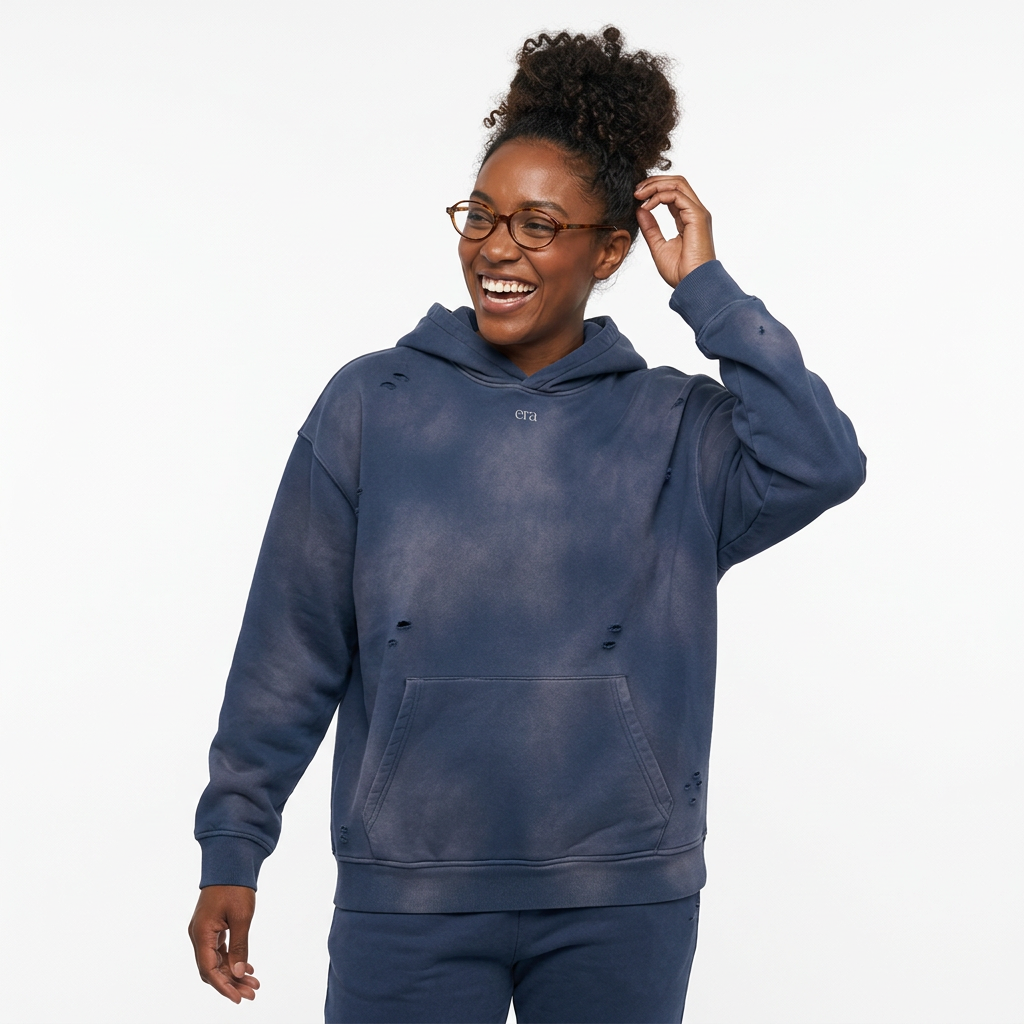 Candid navy Signature cover with glasses